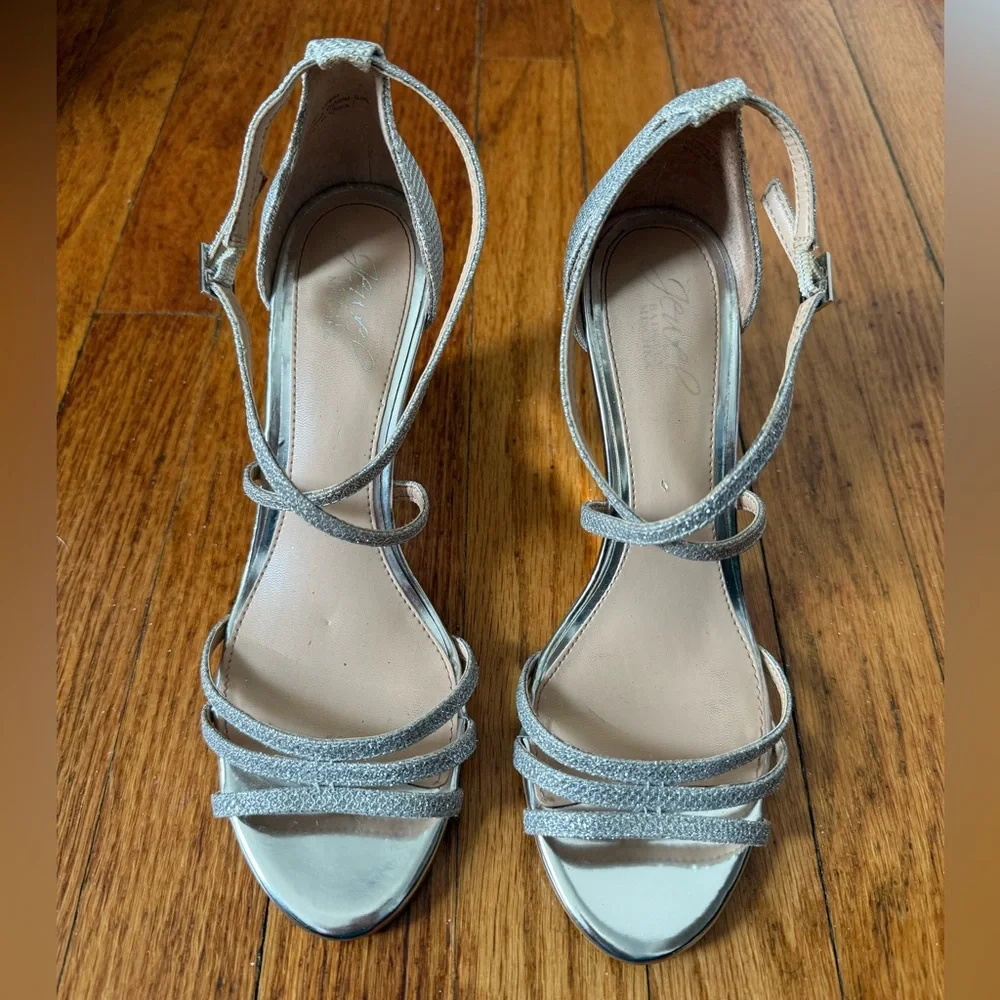 Glamorous Silver Metallic Heels with Ankle Straps - Picture 2 of 9